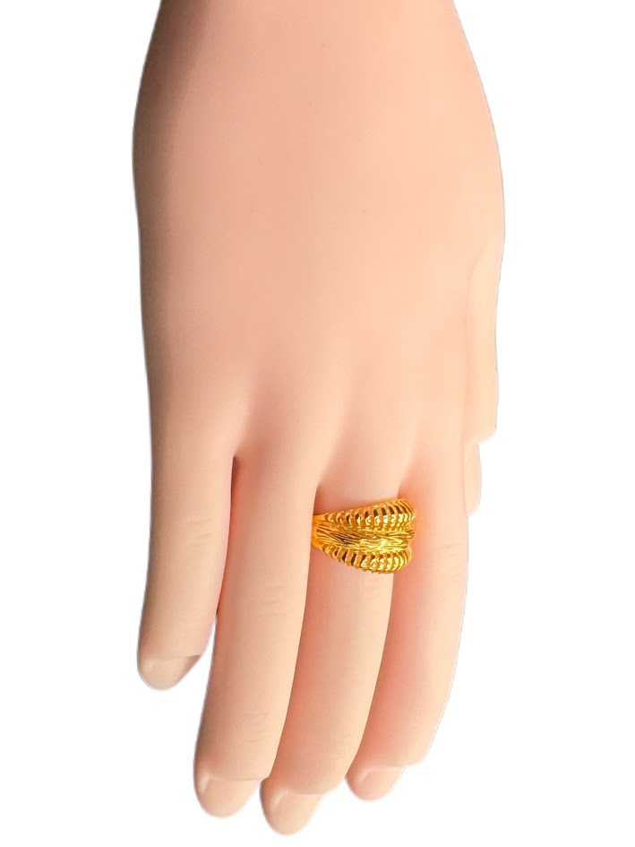 21K Gold Ring 3.04g