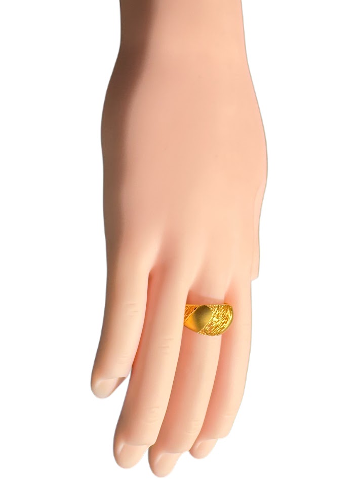 21K Gold Ring 2.6g