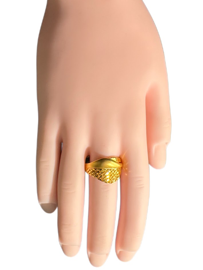 21K Gold Ring 2.47g