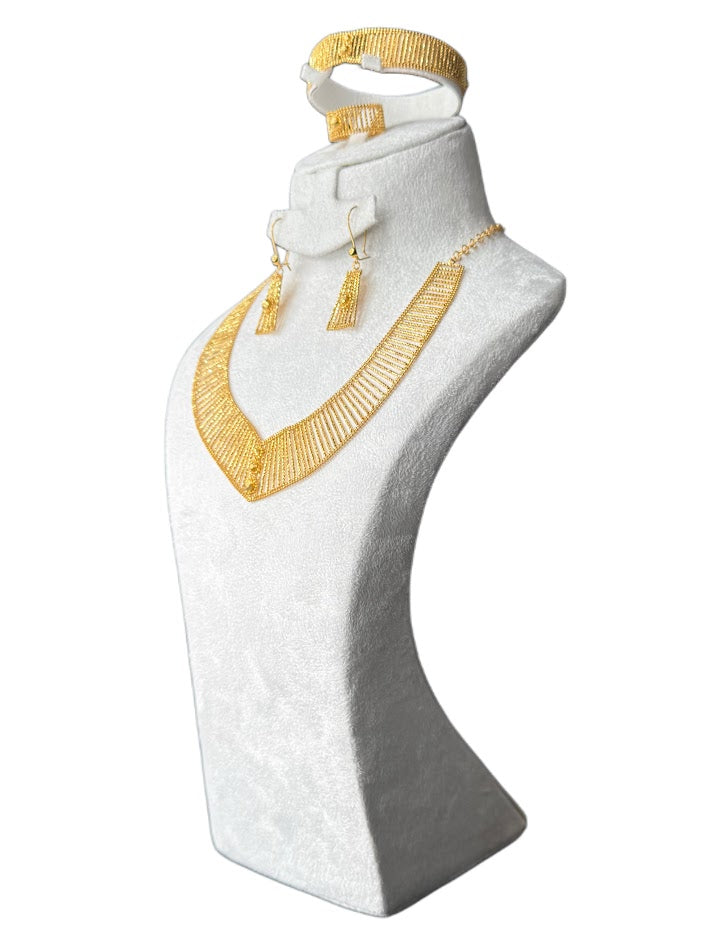 21K Gold Necklace & Ring & Earrings, Bracelet 35.4g