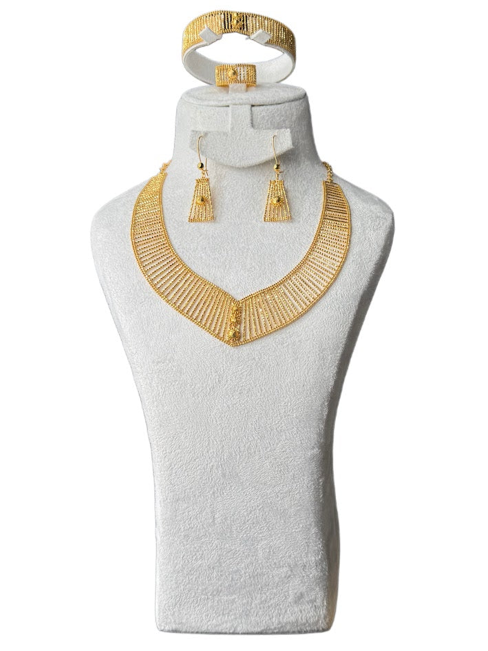 21K Gold Necklace & Ring & Earrings, Bracelet 35.4g