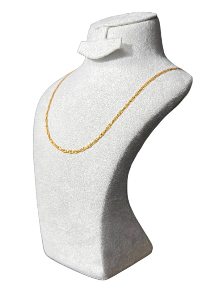 22K Gold Chain 7.49g