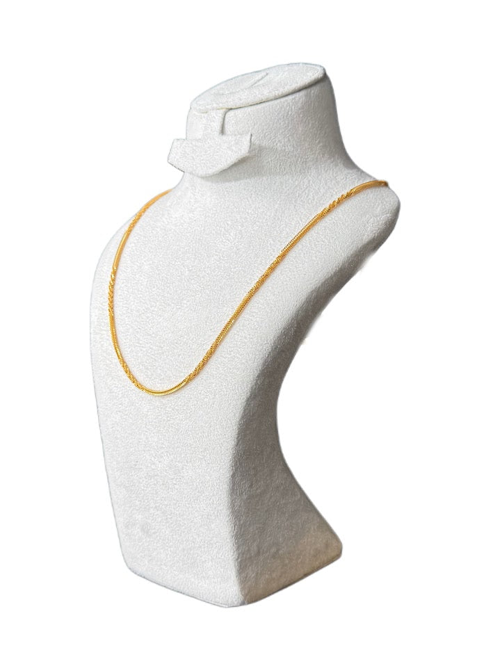 22K Gold Chain 15.37g