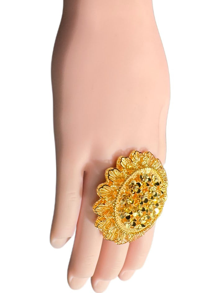 22K Gold Ring 16.59g