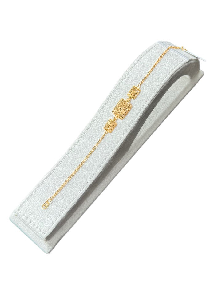 21K Gold Bracelet 3.23g