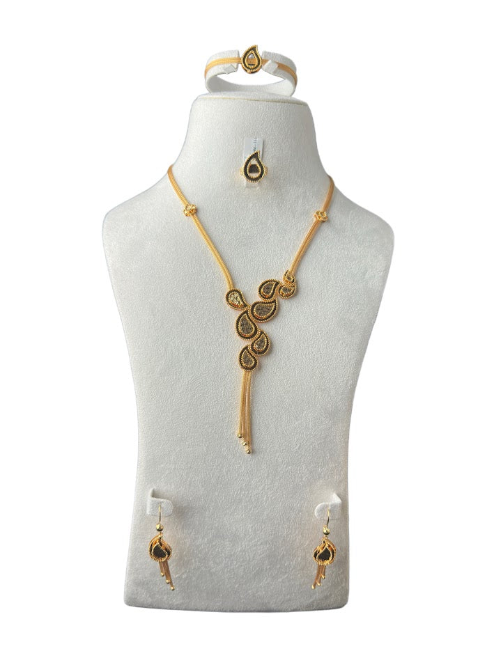 21K Gold Necklace & Ring & Earrings 39.58g