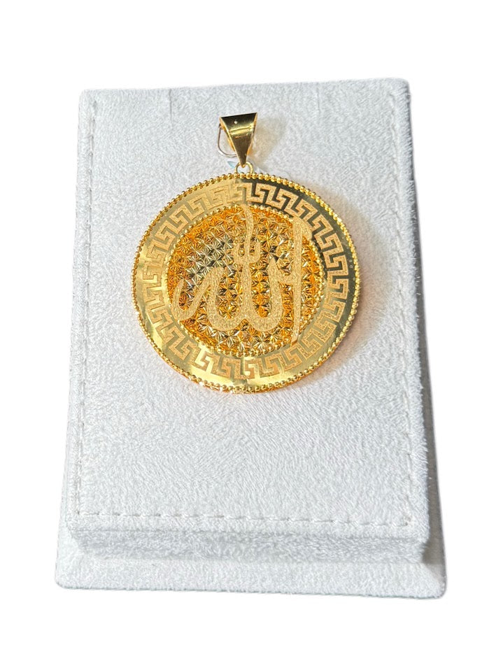 22K Gold Pendant 12.26g