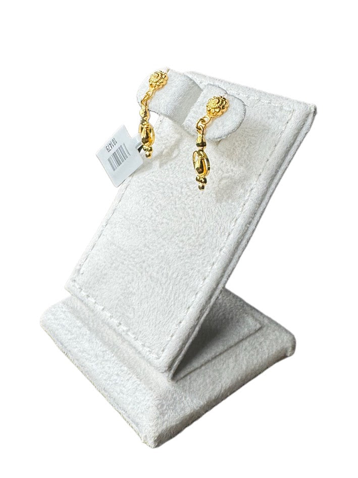 22K Gold Earrings 1.75g
