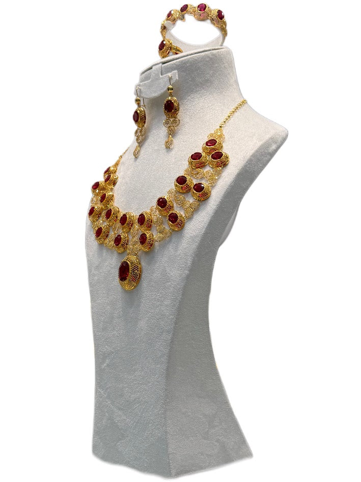 22K Gold Necklace & Ring & Earrings 116.51g