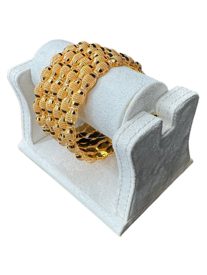 21K Gold Bangle 68.44g