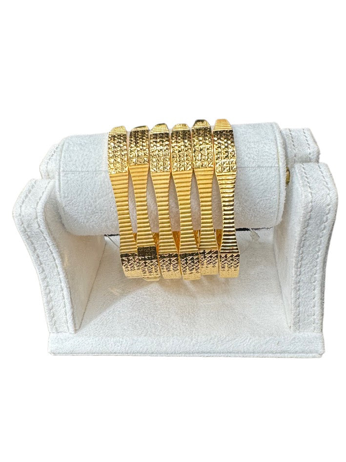 21K Gold Bangle 77.62g