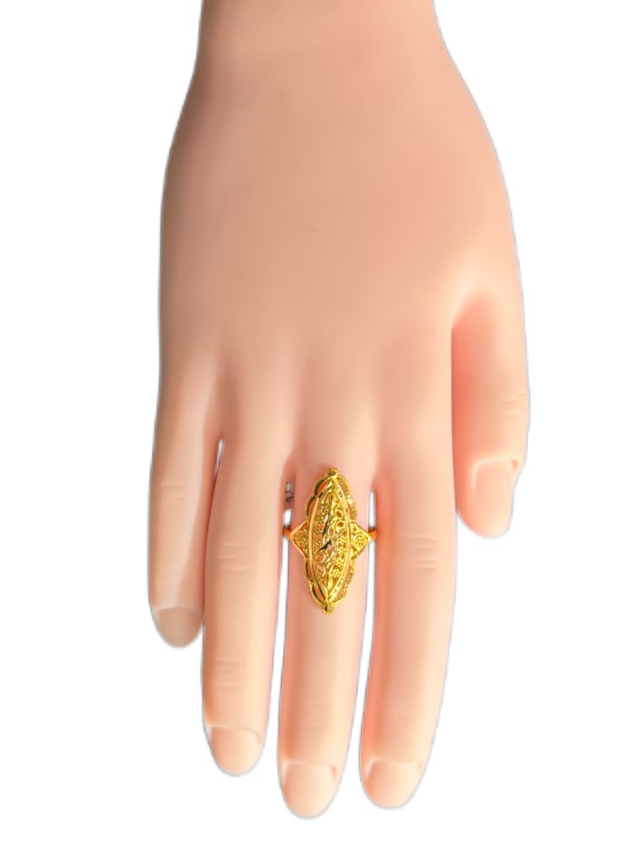 22K Gold Ring 3.84g