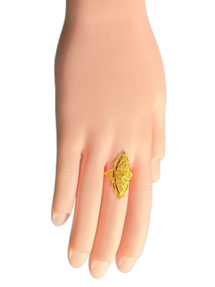 22K Gold Ring 3.99g