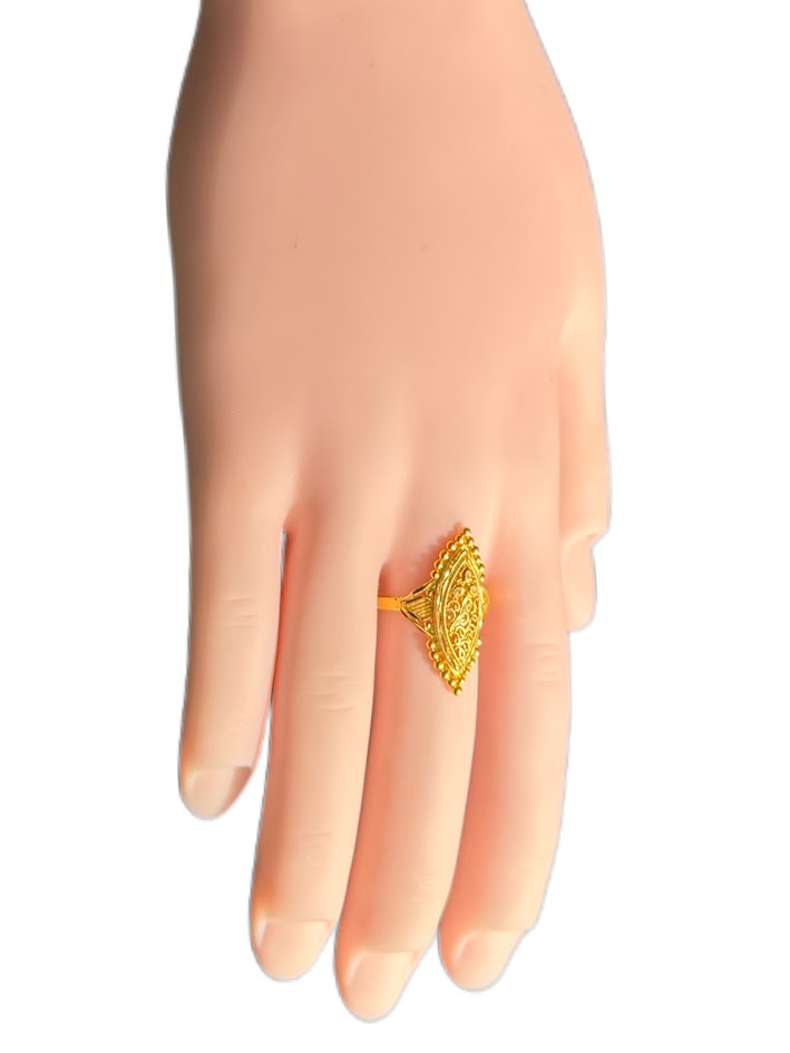 22K Gold Ring 3.46g