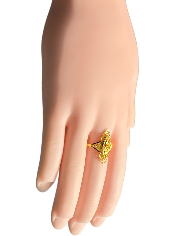 22K Gold Ring 2.58g