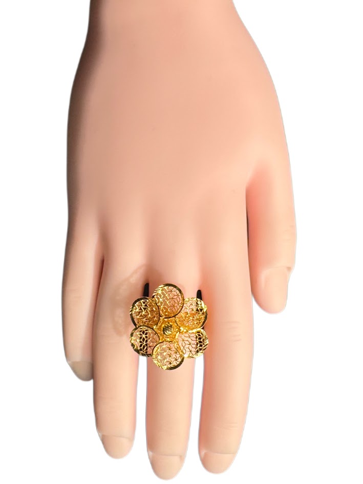 22K Gold Ring 3.89g
