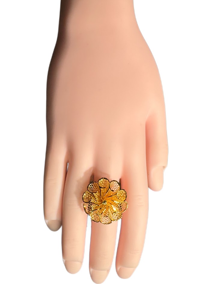 22K Gold Ring 5.51g