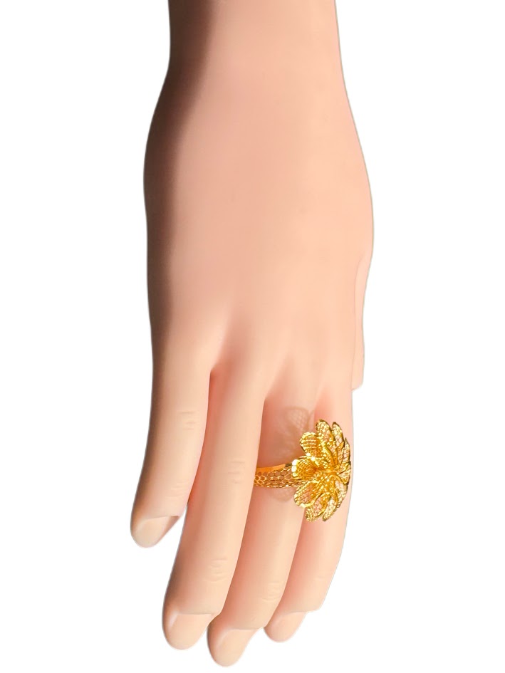 22K Gold Ring 4.19g
