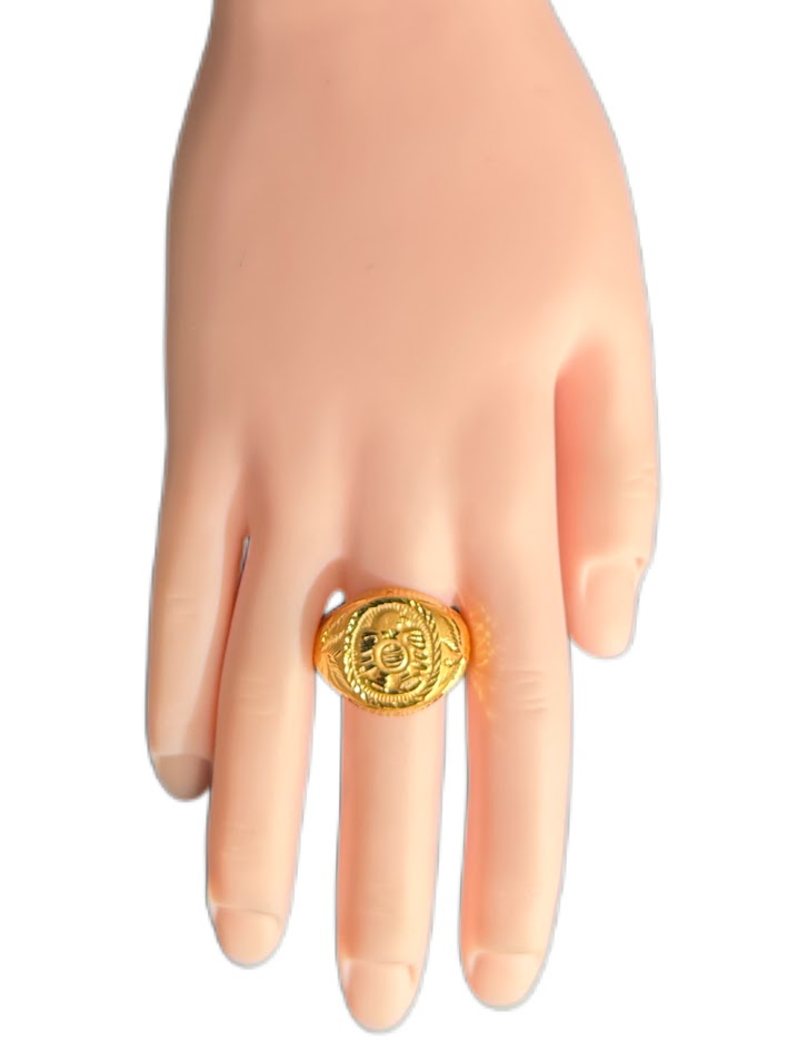 22K Gold Ring 3.88g