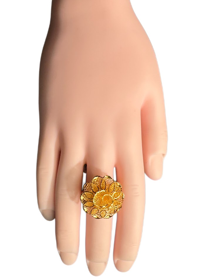22K Gold Ring 4.6g
