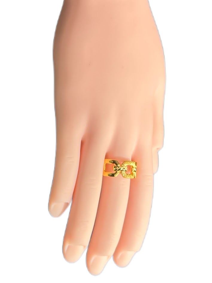 22K Gold Ring 3.16g