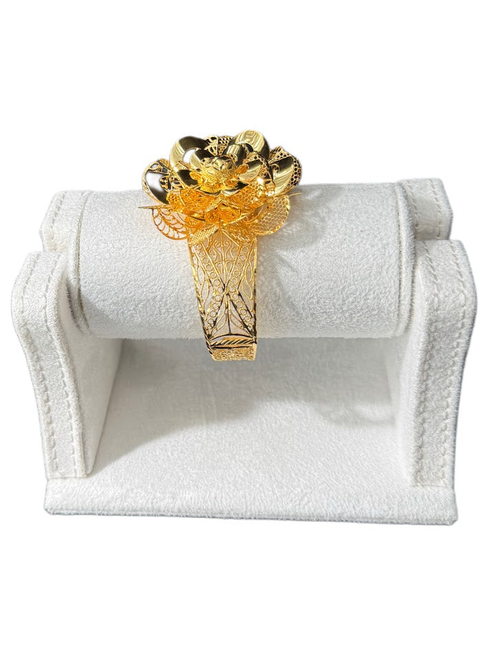 22K Gold Bangle 27.04g