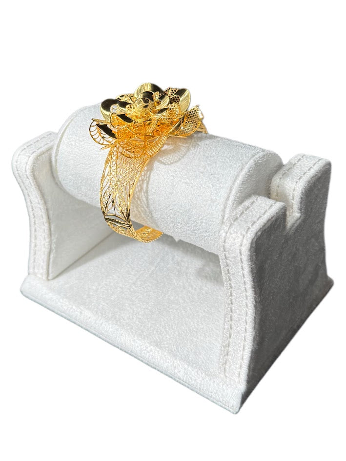 22K Gold Bangle 27.04g