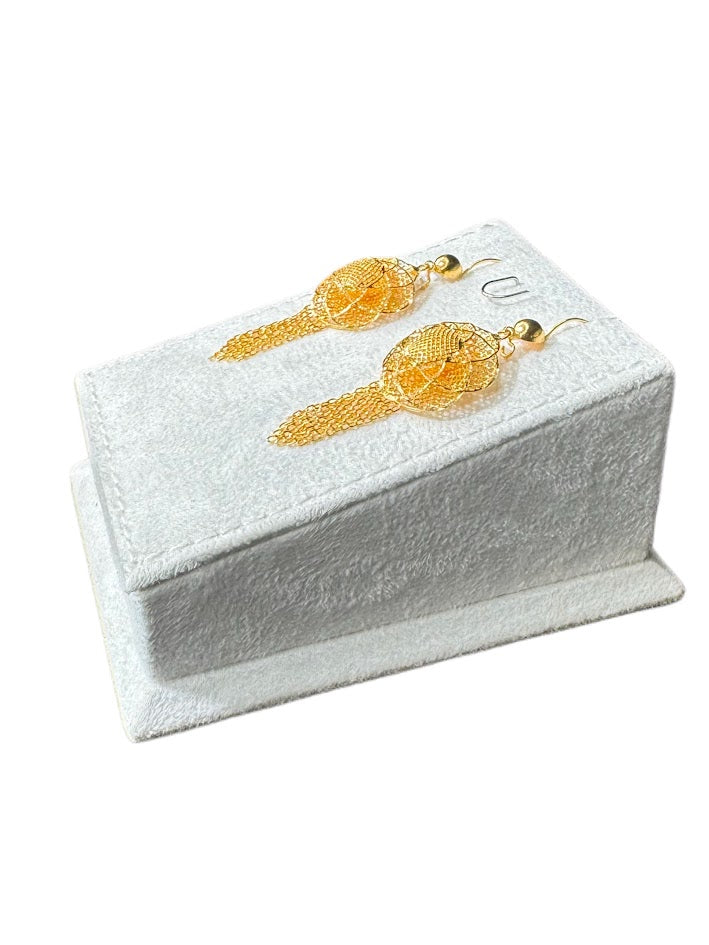 22K Gold Earrings 9.71g