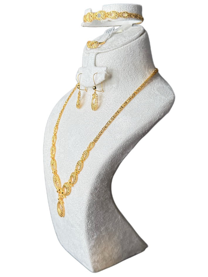 21K Gold Necklace & Ring & Earrings, Bracelet  28.39g