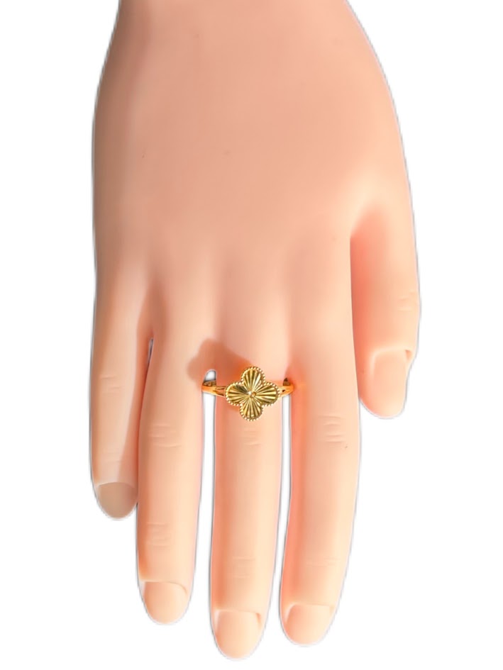 21K Gold Ring 2.3g