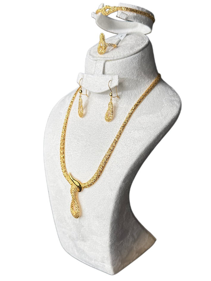 22K Gold Necklace & Ring & Earrings ,Bracelet 25.5g
