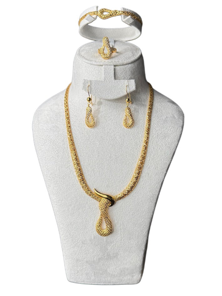 22K Gold Necklace & Ring & Earrings ,Bracelet 25.5g