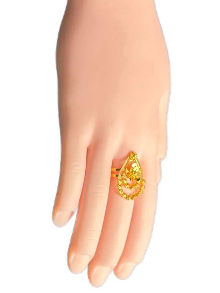 22K Gold Ring 2.9g