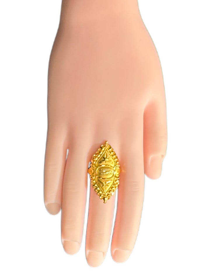 22K Gold Ring 2.83g