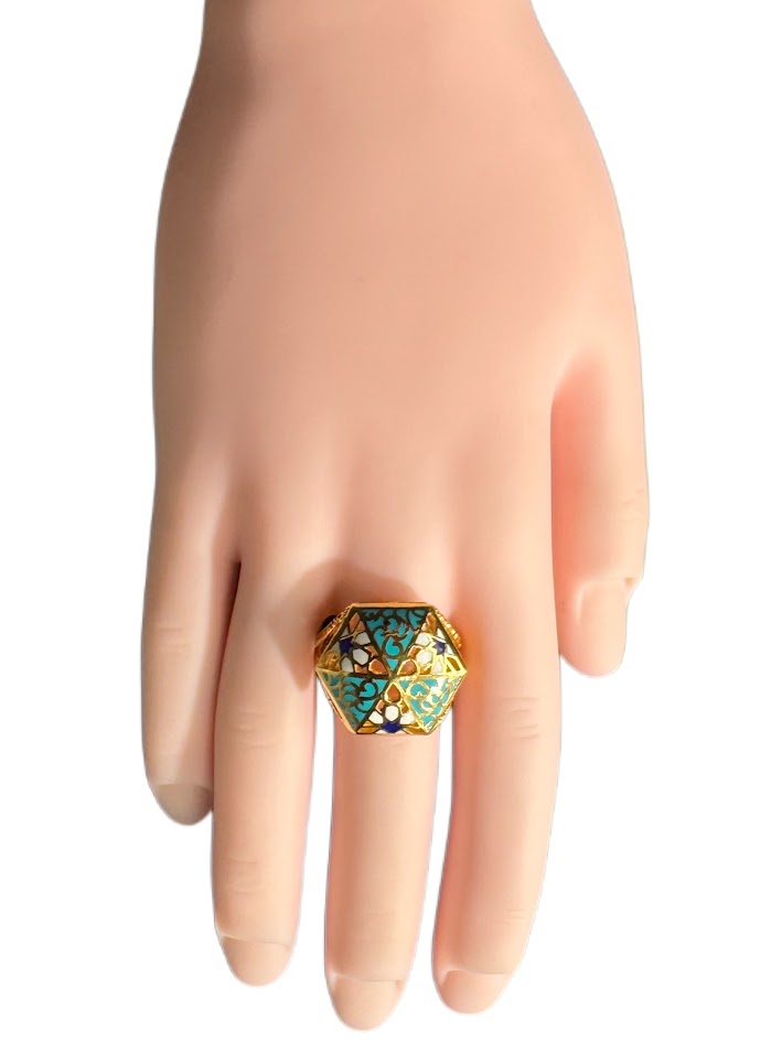 21K Gold Ring 7.6g