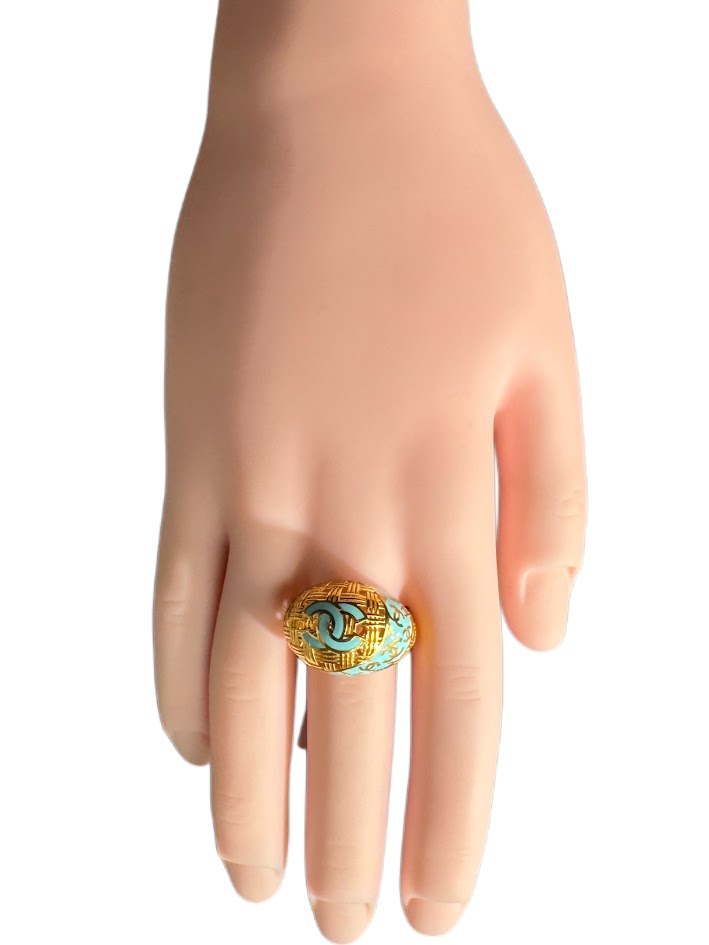 21K Gold Ring 5.9g
