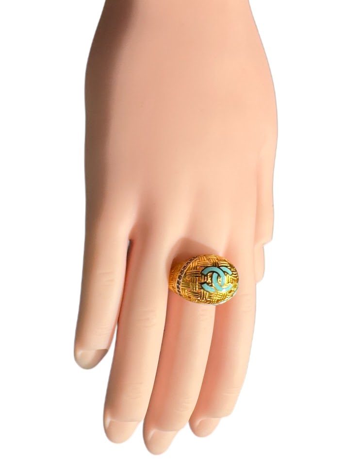 21K Gold Ring 5.9g