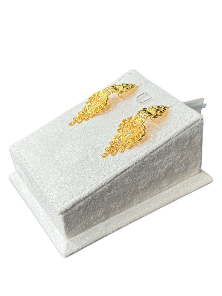 22K Gold Earrings 5.15g