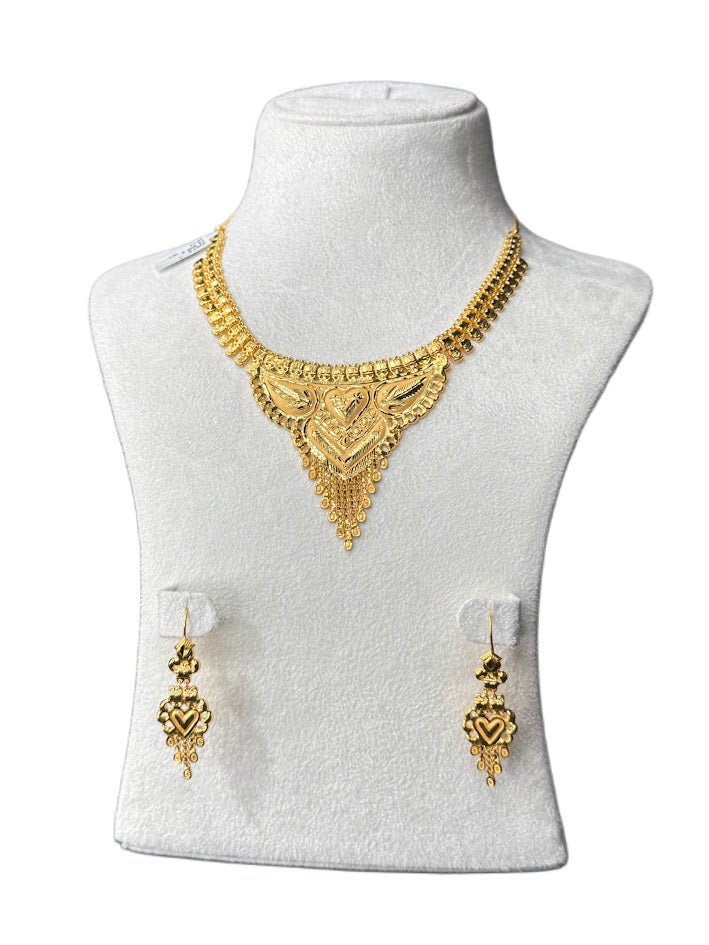 22K Gold Necklace & Ring & Earrings 14.93g