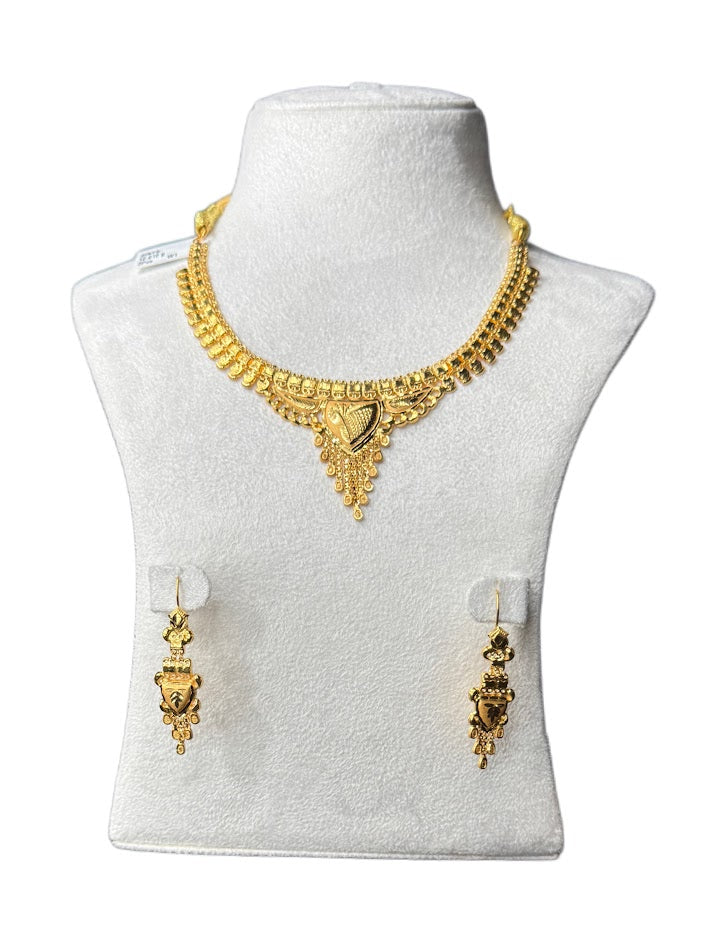 22K Gold Necklace & Earrings 12.01g