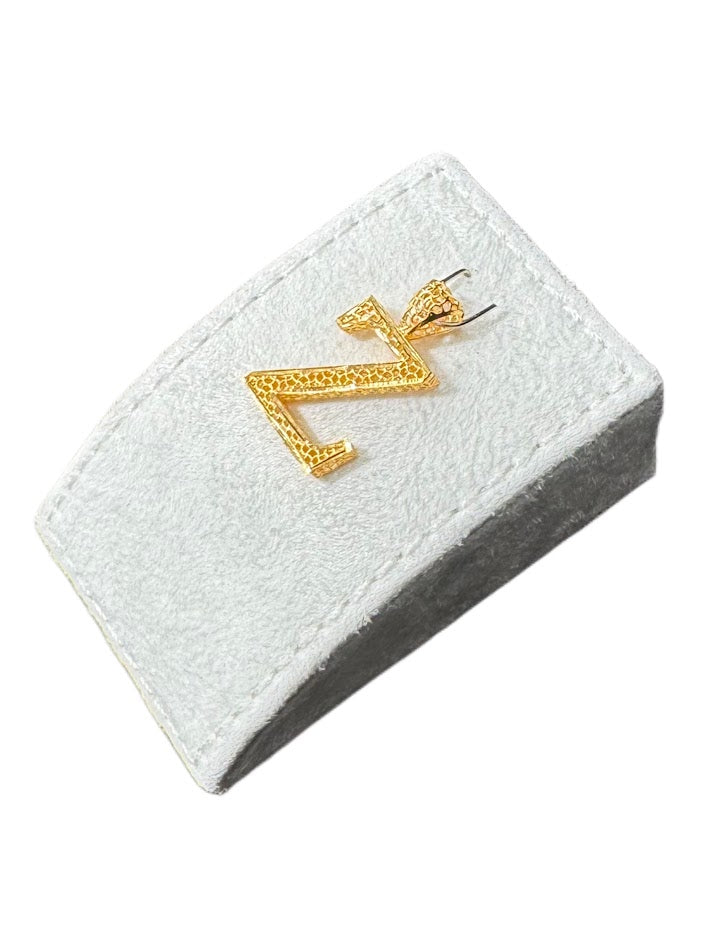 21K Gold Pendant 1.96g