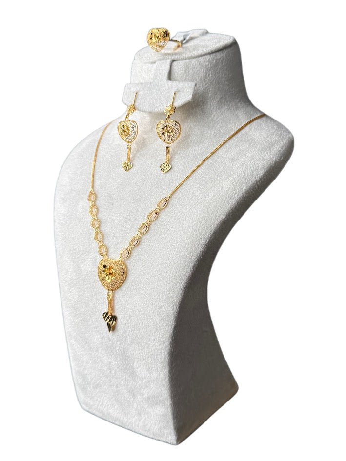 22K Gold Necklace & Ring & Earrings 16.34g