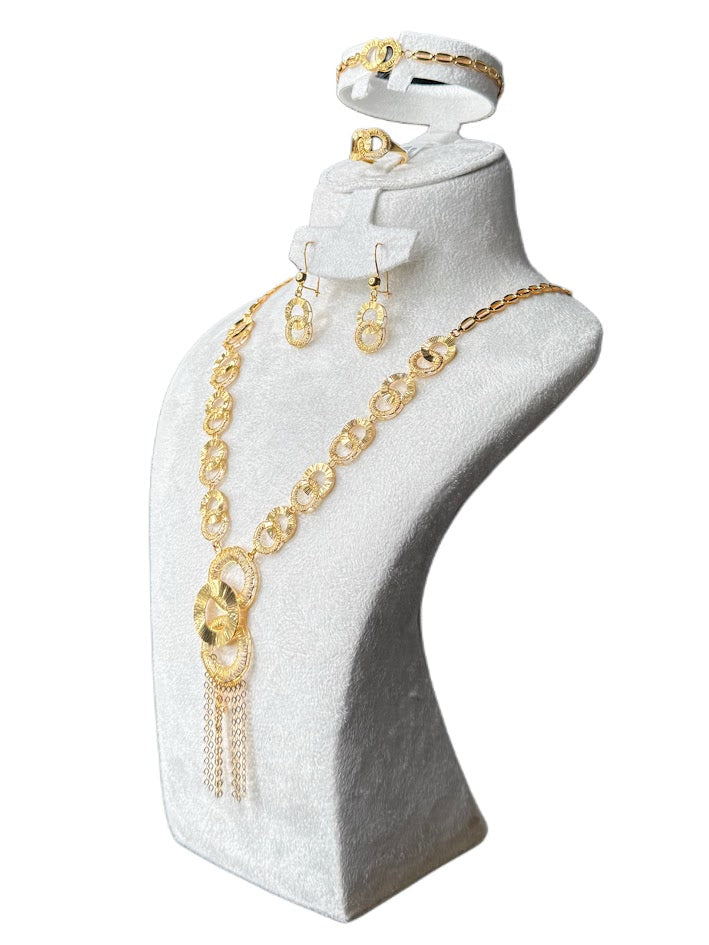 22K Gold Necklace & Ring & Earrings 27.87g