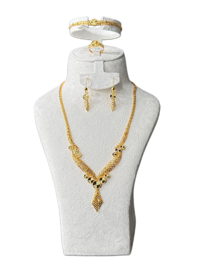 22K Gold Necklace & Ring & Earrings,Bracelet 31.1g