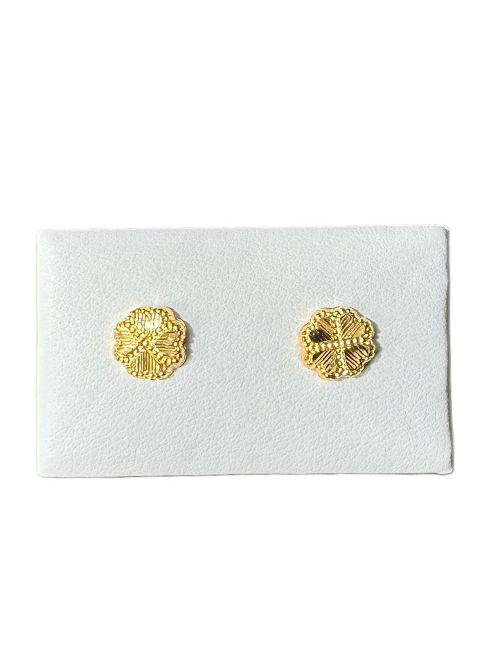 22K Gold Earrings 0.3g