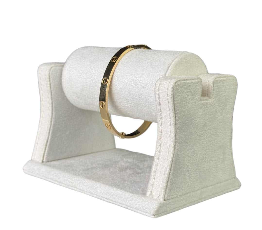 18K Gold Bangle 29.24g