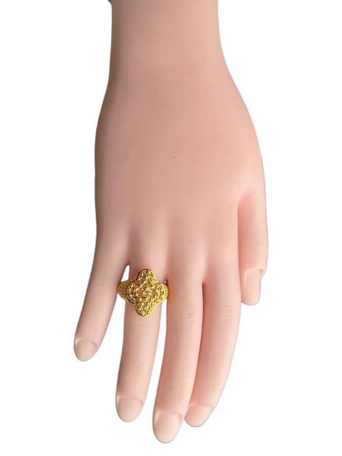 22K Gold Ring 4.01g
