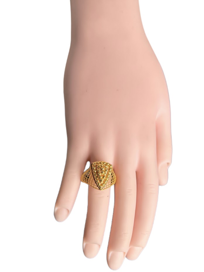 22K Gold Ring 4.05g