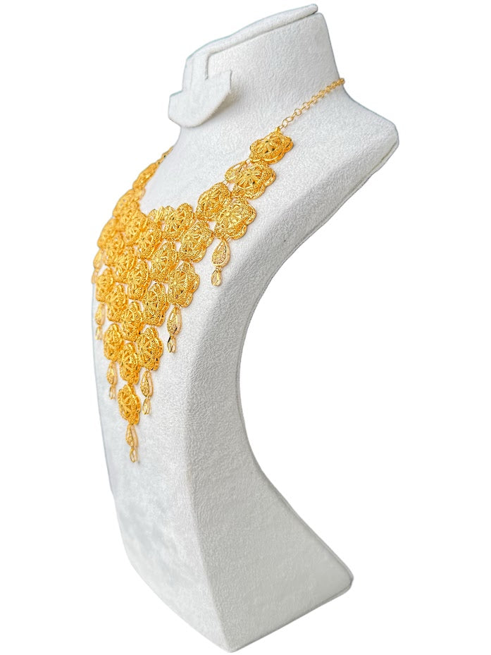 22K Gold Necklace & Ring & Earrings 56.96g