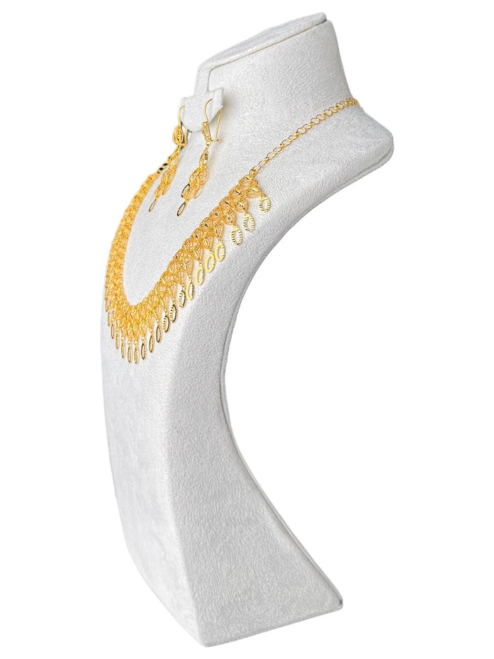 22K Gold Necklace & Earrings 31.24g